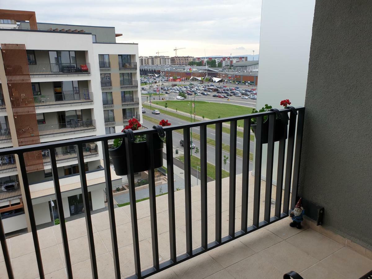Mei Braşov Buitenkant foto
